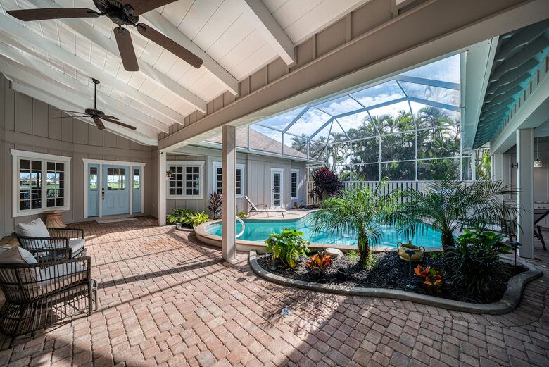 Elegant Island Escape in The Dunes Golf & Tennis Club - Sanibel, Florida
