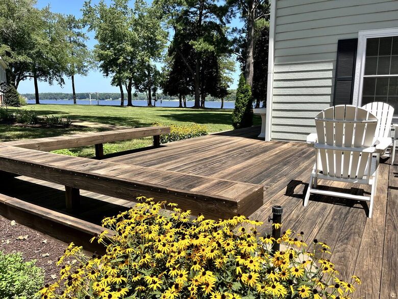 Charming Waterfront Cottage with Pickleball Court - Gloucester, Virginia