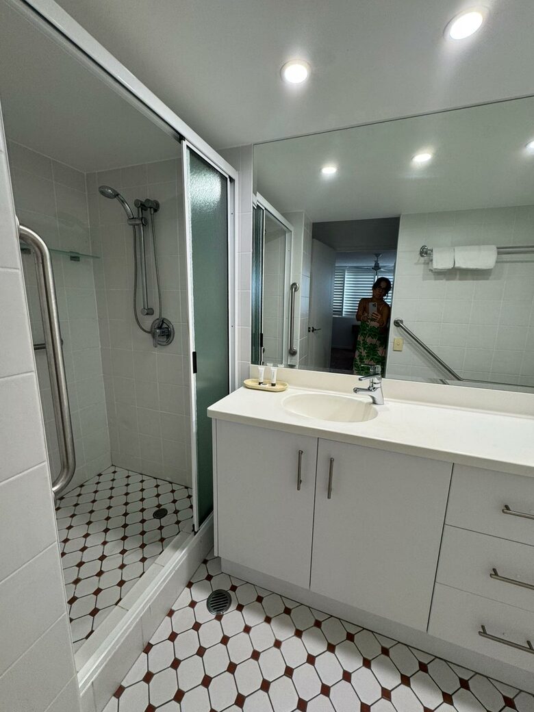Cairns Aquarius Apartment - Cairns, Australia