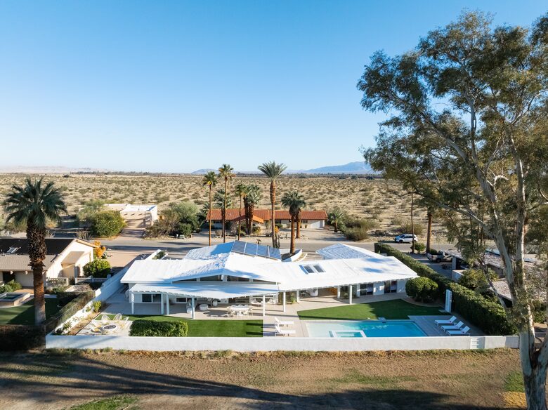 Mid-Century Desert Oasis with Pool, Spa & Mountain Vistas - Borrego Springs, California
