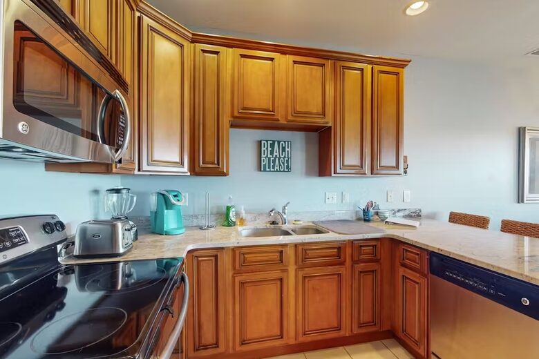 Coastal Haven with Sound Views in Surf City - Surf City, North Carolina