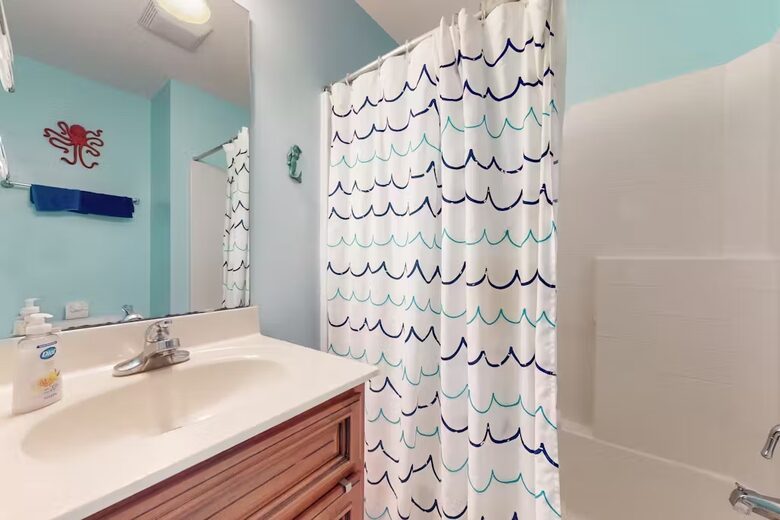 Coastal Haven with Sound Views in Surf City - Surf City, North Carolina