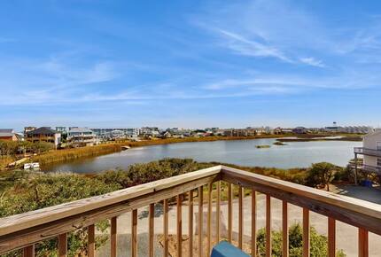 Coastal Haven with Sound Views in Surf City - Surf City, North Carolina