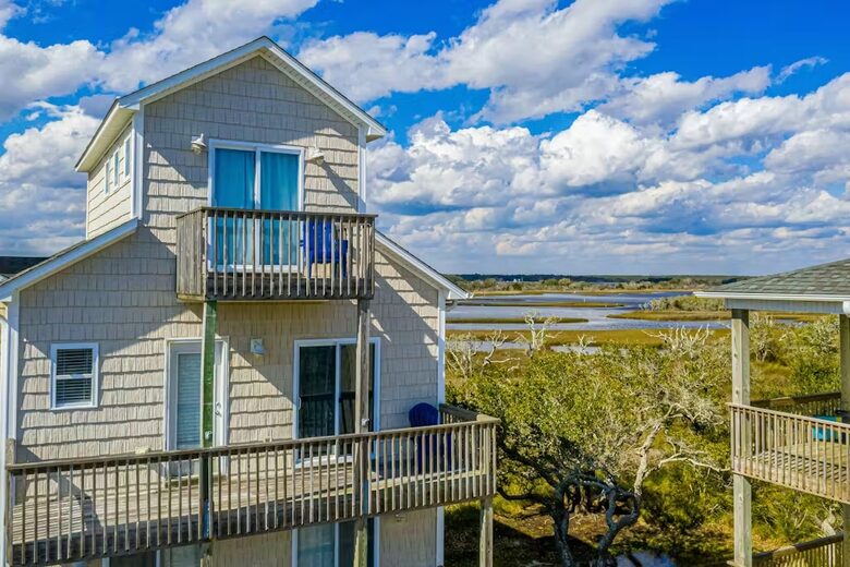 Coastal Haven with Sound Views in Surf City - Surf City, North Carolina