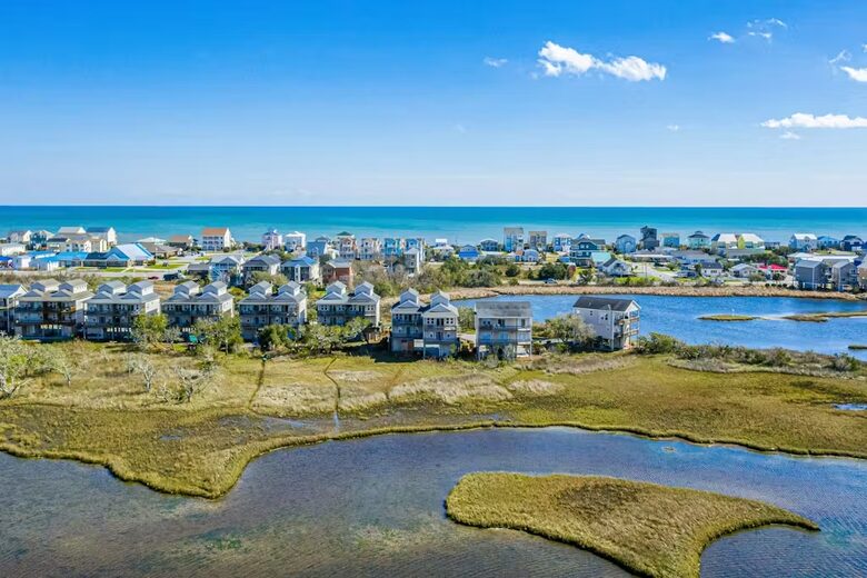 Coastal Haven with Sound Views in Surf City - Surf City, North Carolina