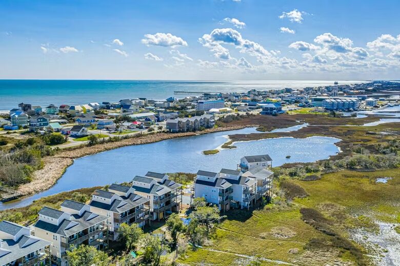Coastal Haven with Sound Views in Surf City - Surf City, North Carolina