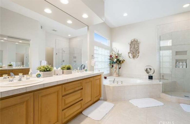 Palm Desert Golf Frontage Getaway - Palm Desert, California