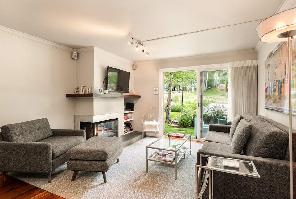 Mountain Elegance with Great Downtown Access - Aspen, Colorado