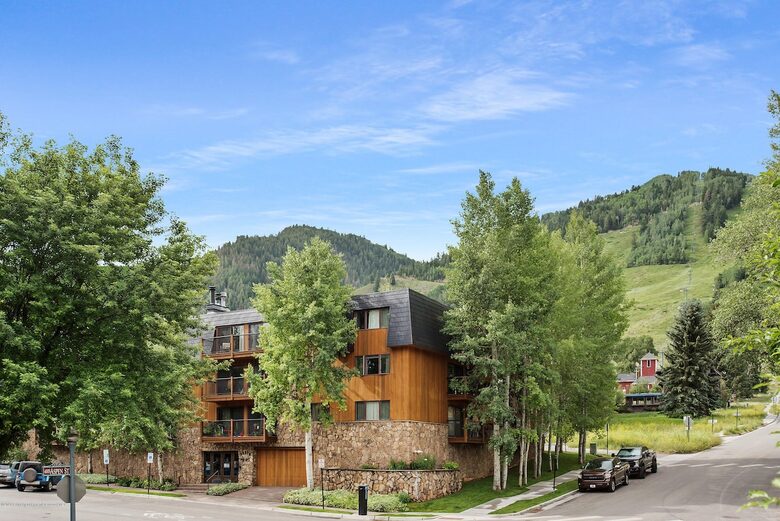 Mountain Elegance with Great Downtown Access - Aspen, Colorado