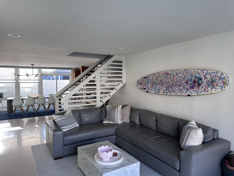 Sophisticated Newport Beach Retreat Near Sand and Marina - Newport Beach, California