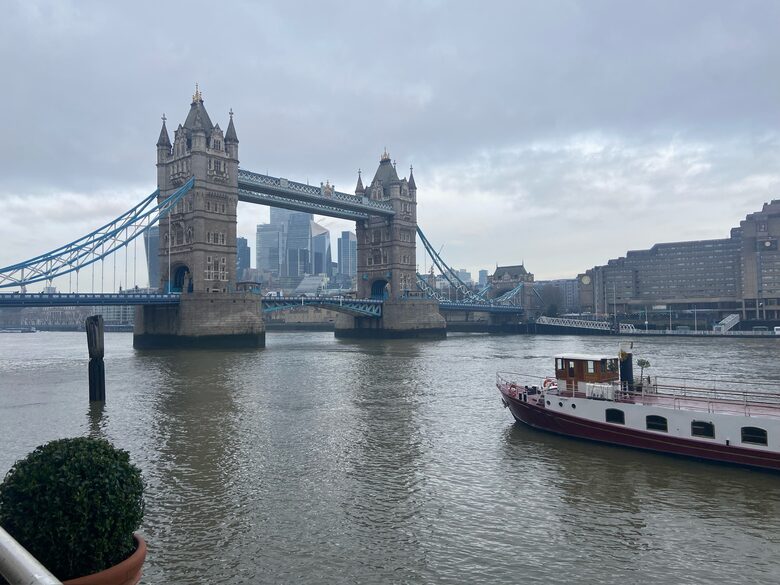 Tower Bridge Penthouse Apartment - London, United Kingdom