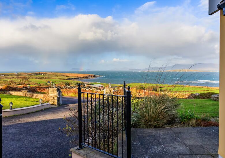 Sea Haven - Bantry, Eyeries, Ireland
