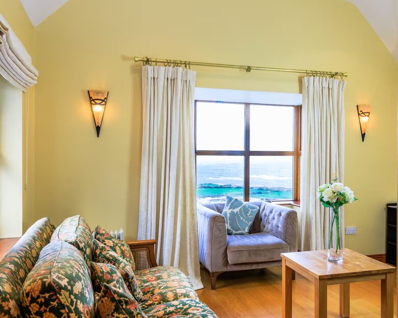 Sea Haven - Bantry, Eyeries, Ireland