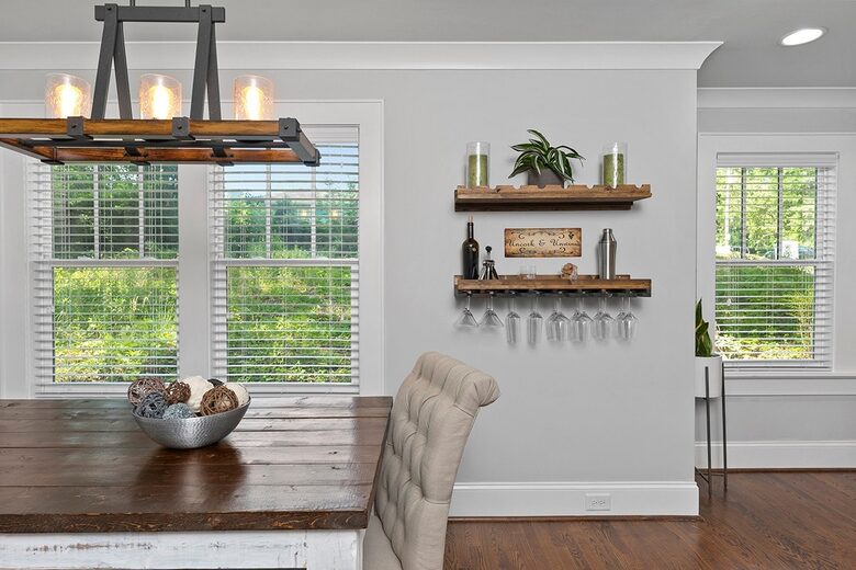 Craftsman Bungalow Near Uptown Charlotte - Charlotte, North Carolina
