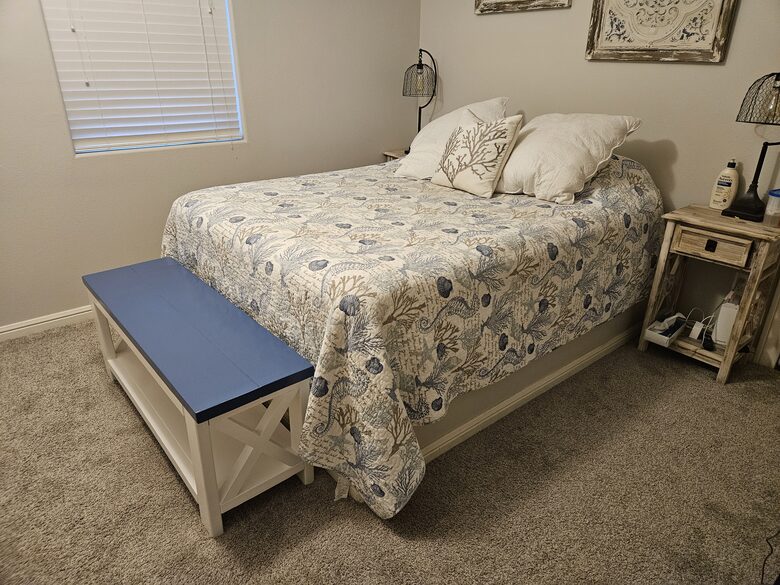Queen/Full Bedroom