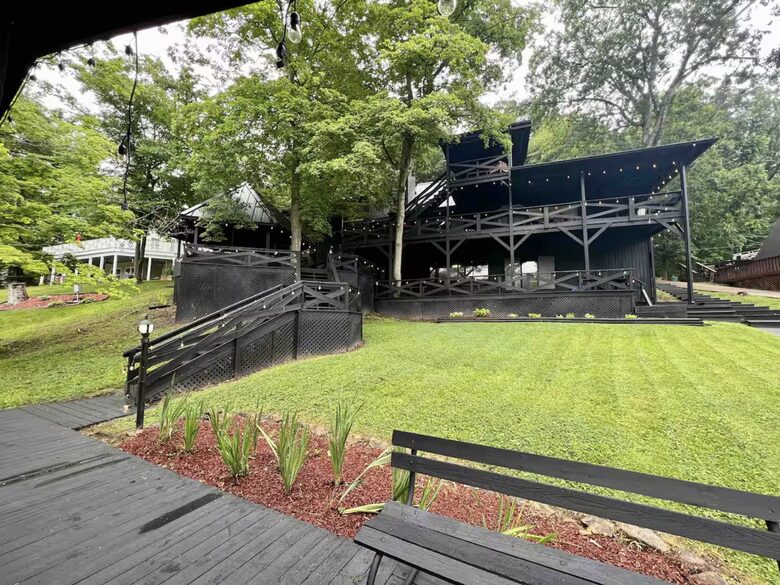 Bosky Lake House - Waverly, Ohio