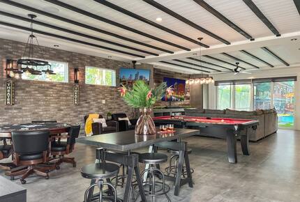 Modern Industrial Oasis in the Heart of Tampa - Tampa, Florida