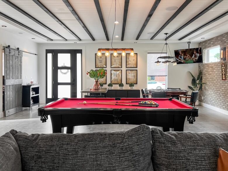 Modern Industrial Oasis in the Heart of Tampa - Tampa, Florida