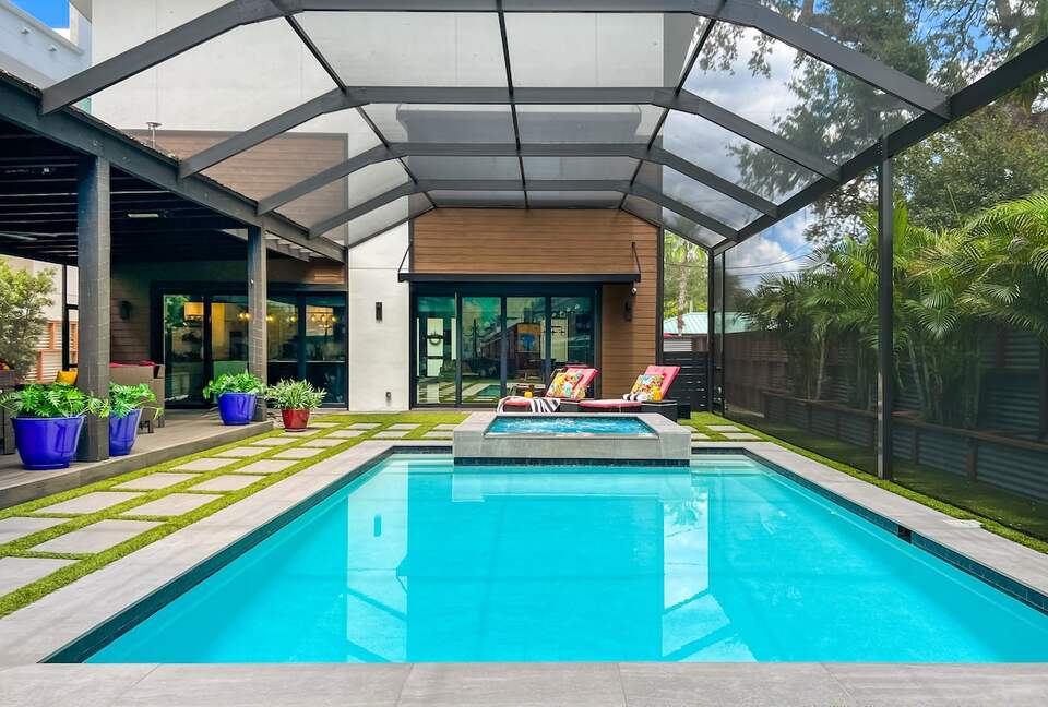 Modern Industrial Oasis in the Heart of Tampa - Tampa, Florida