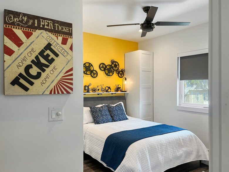 Modern Industrial Oasis in the Heart of Tampa - Tampa, Florida