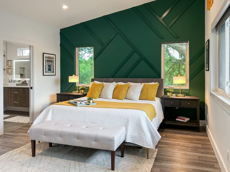 Modern Industrial Oasis in the Heart of Tampa - Tampa, Florida