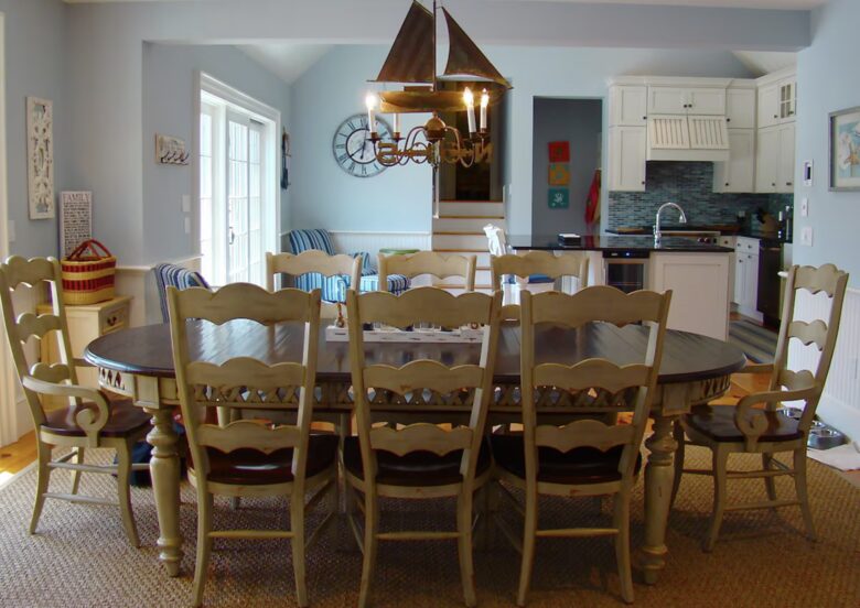 Timeless Secluded Luxury Steps from Historic Edgartown - Edgartown, Massachusetts