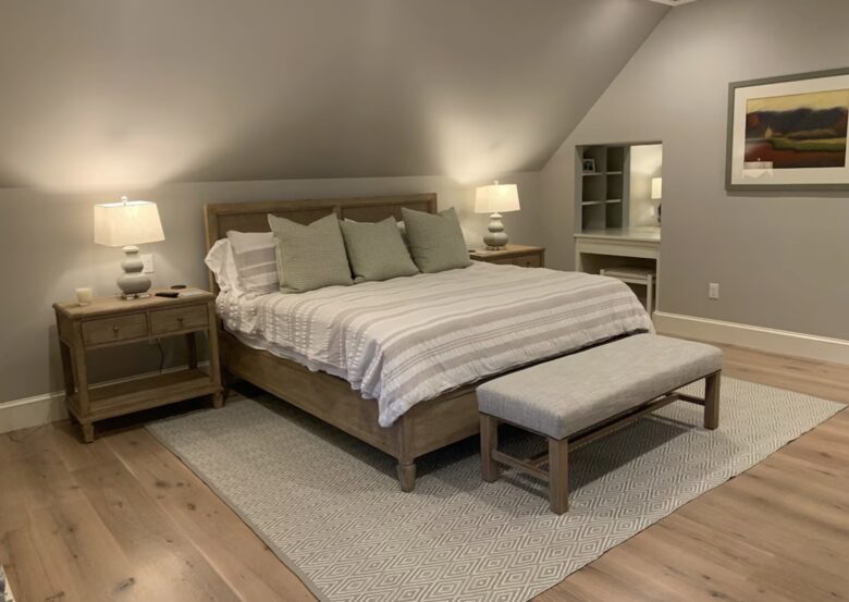 Timeless Secluded Luxury Steps from Historic Edgartown - Edgartown, Massachusetts