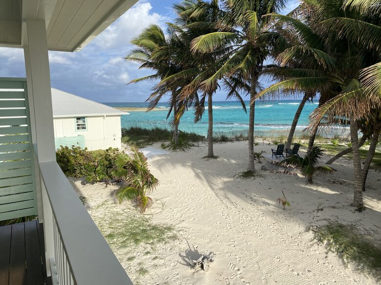 Balcony above garage is a 1 bedroom fully equipped apartment