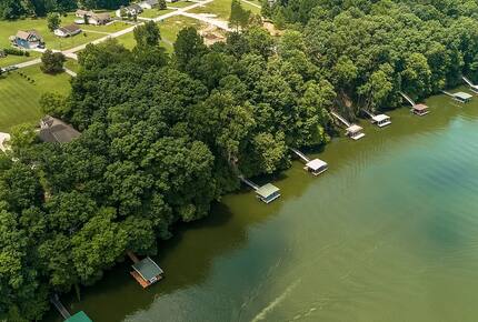 Spacious Waterfront Escape on Tim’s Ford Lake - Estill Springs, Tennessee