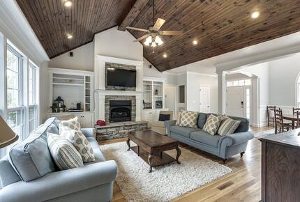 Spacious Waterfront Escape on Tim’s Ford Lake - Estill Springs, Tennessee