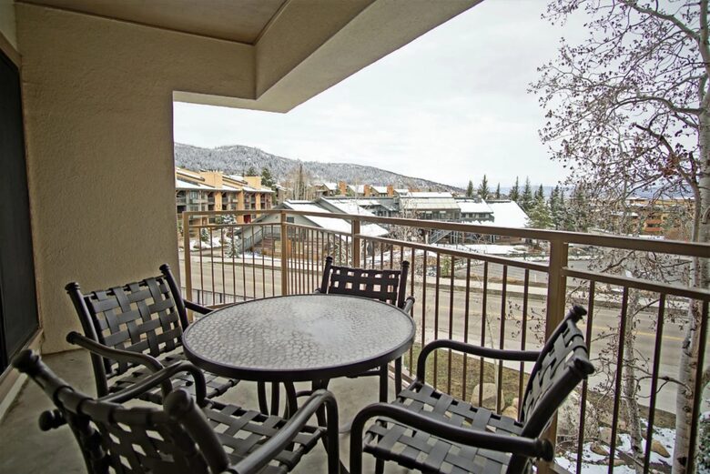 Ski-In/Ski-Out Steamboat Condo with Mountain Views - Steamboat Springs, Colorado