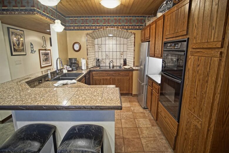 Ski-In/Ski-Out Steamboat Condo with Mountain Views - Steamboat Springs, Colorado