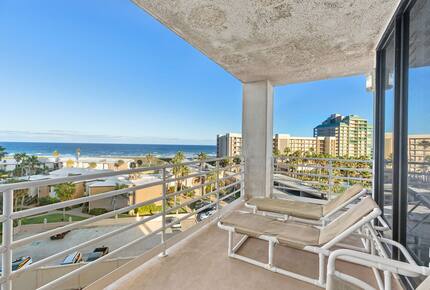 Beach House Extraordinaire! - South Padre Island, Texas