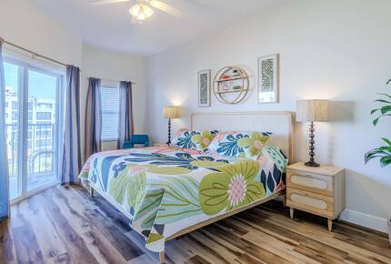 Luxury Retreat Steps from the Sand - New Smyrna Beach, Florida