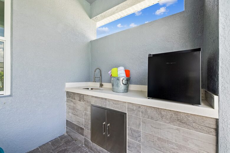 Sunlit Serenity with Private Pool & Outdoor Oasis - Cape Coral, Florida