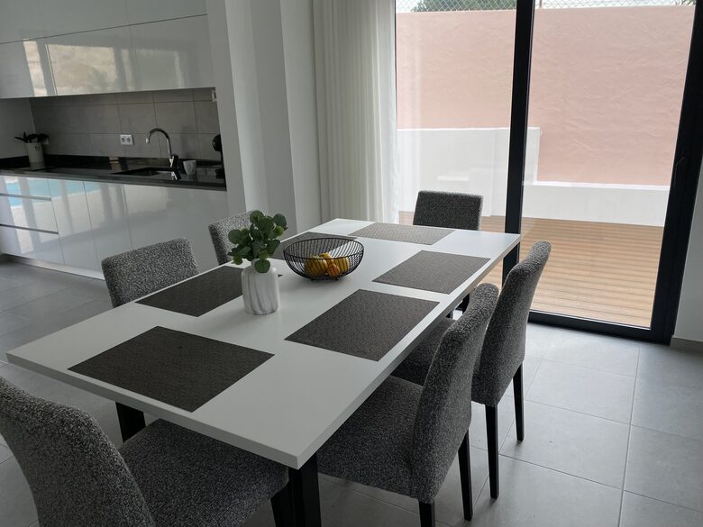 Casa Do Cruzeiro - Stunning Modern Villa with Private Pool and Garden - Foz do Arelho, Portugal