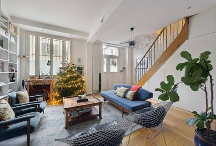 Little Parisian house In Montmartre - Paris, France