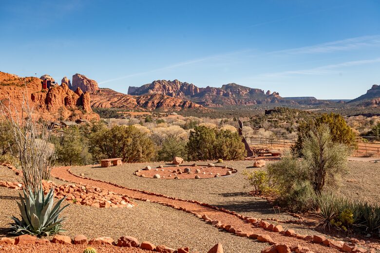 360° Views & Architectural Brilliance in Sedona - Sedona, Arizona