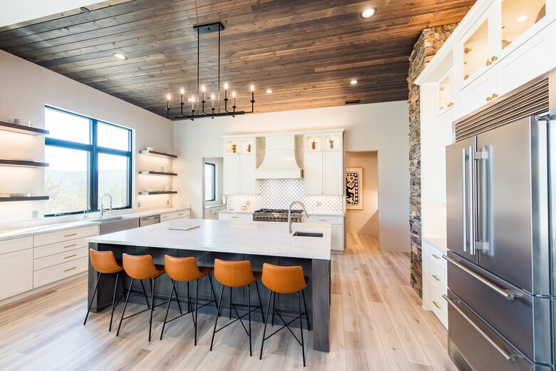 360° Views & Architectural Brilliance in Sedona - Sedona, Arizona