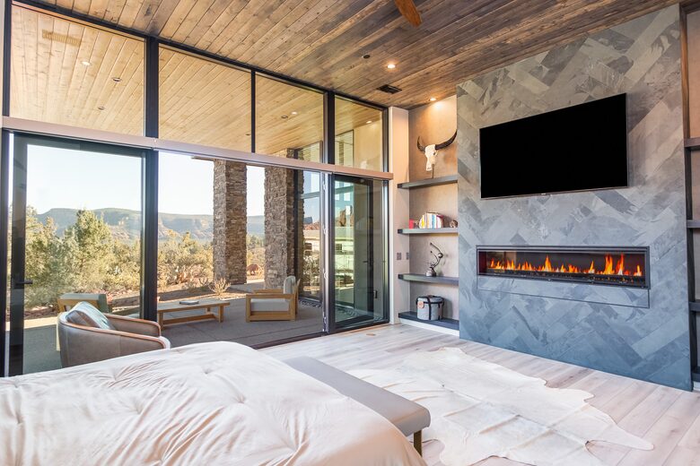 360° Views & Architectural Brilliance in Sedona - Sedona, Arizona
