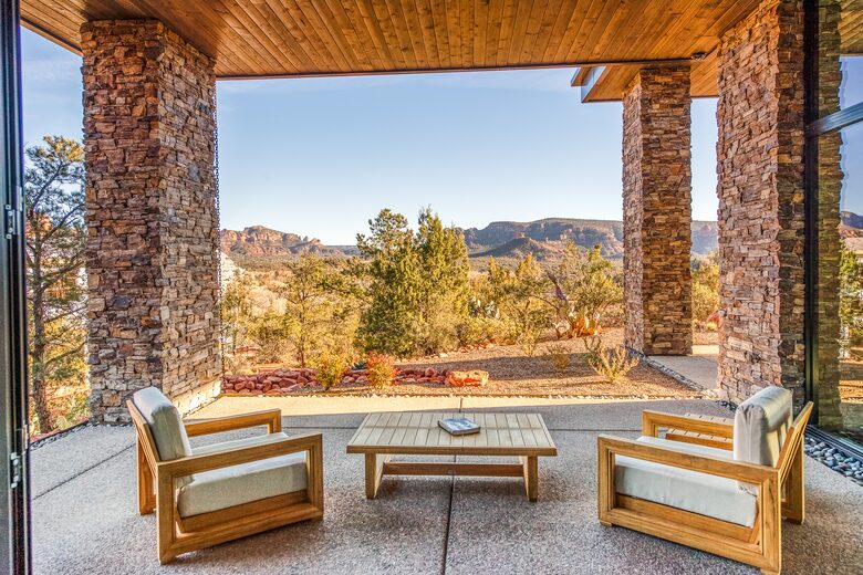 360° Views & Architectural Brilliance in Sedona - Sedona, Arizona