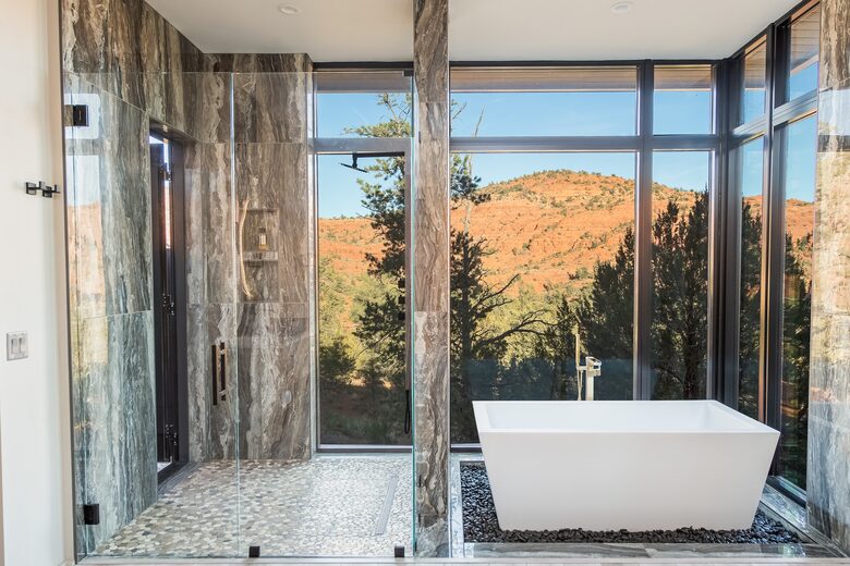 360° Views & Architectural Brilliance in Sedona - Sedona, Arizona
