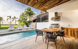Oceanfront Elegance with Sustainable Luxury in Costa Rica - Provincia de Guanacaste, Santa Cruz, Costa Rica