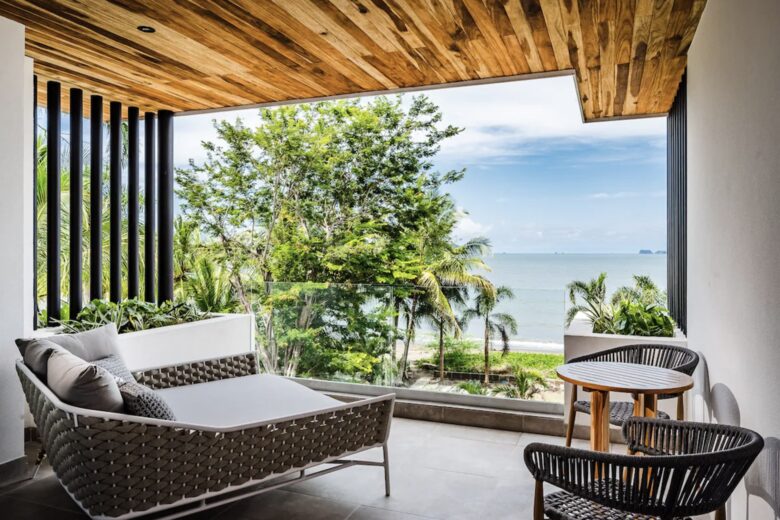 Oceanfront Elegance with Sustainable Luxury in Costa Rica - Provincia de Guanacaste, Santa Cruz, Costa Rica