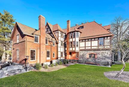 Historic Queen Anne Estate Near New York City - Montclair, New Jersey