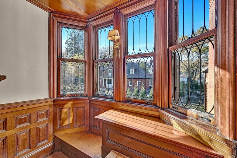 Historic Queen Anne Estate Near New York City - Montclair, New Jersey