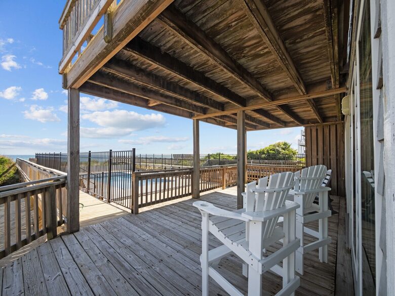 Exquisite Oceanfront Retreat with Endless Views - Emerald Isle, North Carolina