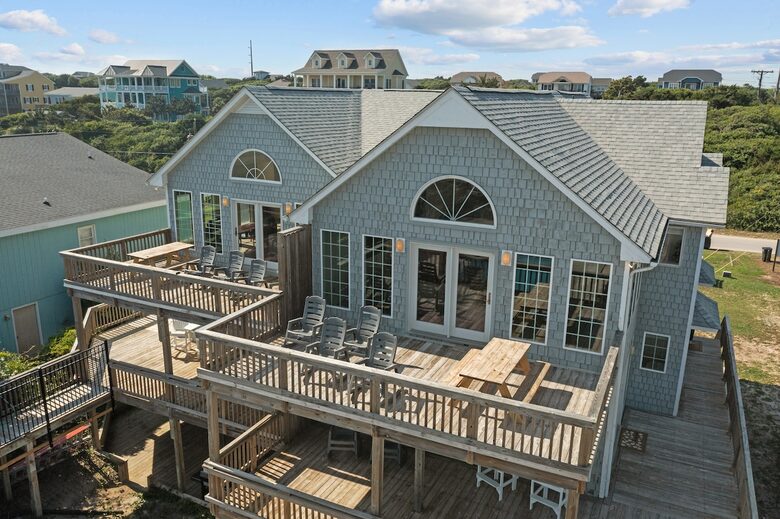 Exquisite Oceanfront Retreat with Endless Views - Emerald Isle, North Carolina