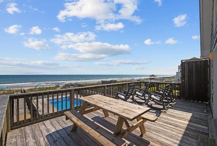 Exquisite Oceanfront Retreat with Endless Views - Emerald Isle, North Carolina