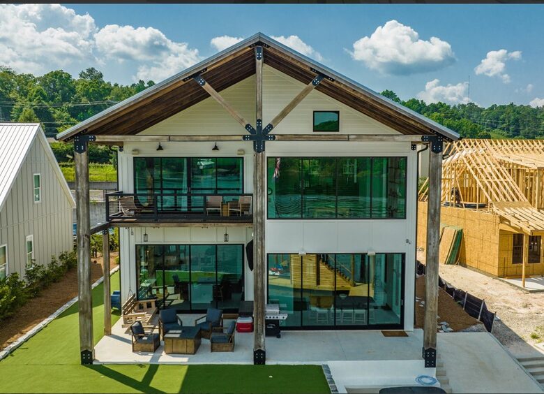 Breathtaking Lakefront Escape with Panoramic Views - Alexander City, Alabama